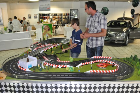 Carrera Bahn mieten Carrera Bahn mieten